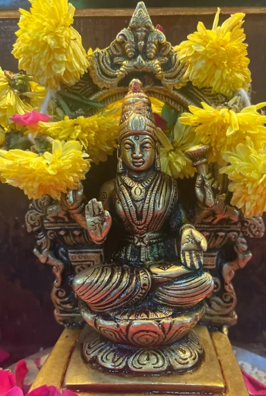 Navaratri Lakshmi Pooja & Homam - Goddess Lakshmi ritual for prosperity and family wellbeing